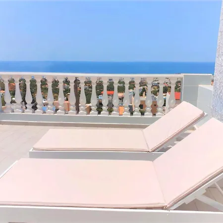 Πανσιόν Sunny Hideaway In Chersonisos 3*