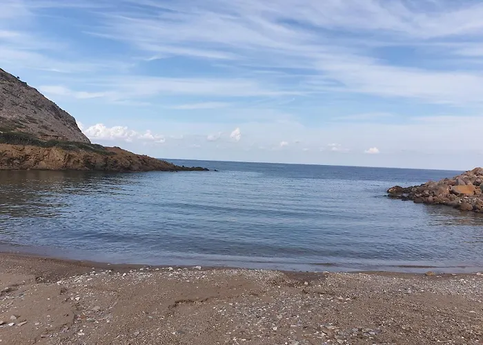 Sunny Hideaway In Chersonisos Guest house