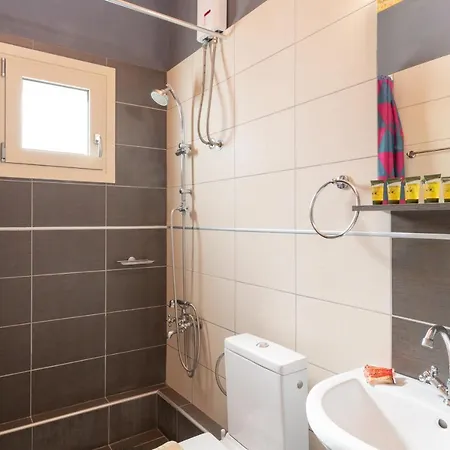 Sunny Hideaway In Chersonisos Maison d'hôtes