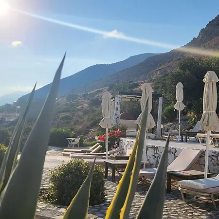 Гостевой дом Sunny Hideaway In Chersonisos 4*
